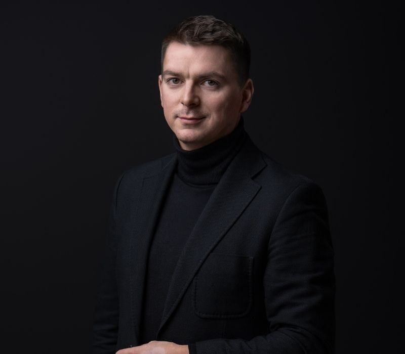Mateusz Józefowiak - Agent Nieruchomości